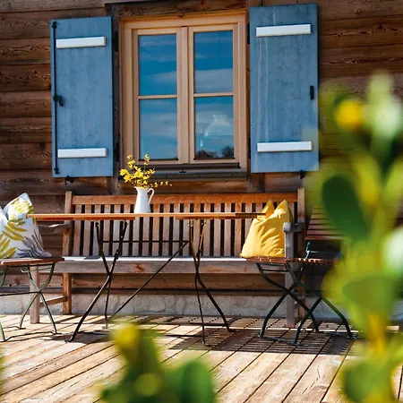 Im Grünen In Seenaehe * Trimmelkam