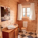 Im Grünen In Seenaehe * Trimmelkam