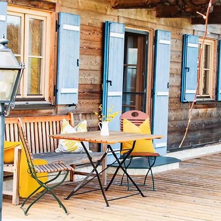 Chalet Im Grünen In Seenaehe *